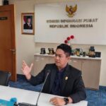 Komisioner Komisi Informasi Aceh Bidang Kelembagaan dan Tata Kelola, Dian Rahmat Syahputra, SE, MTP , C.Med, Sp.AP menyampaikan bahwa keterbukaan informasi merupakan hak masyarakat yang dijamin oleh undang-undang.