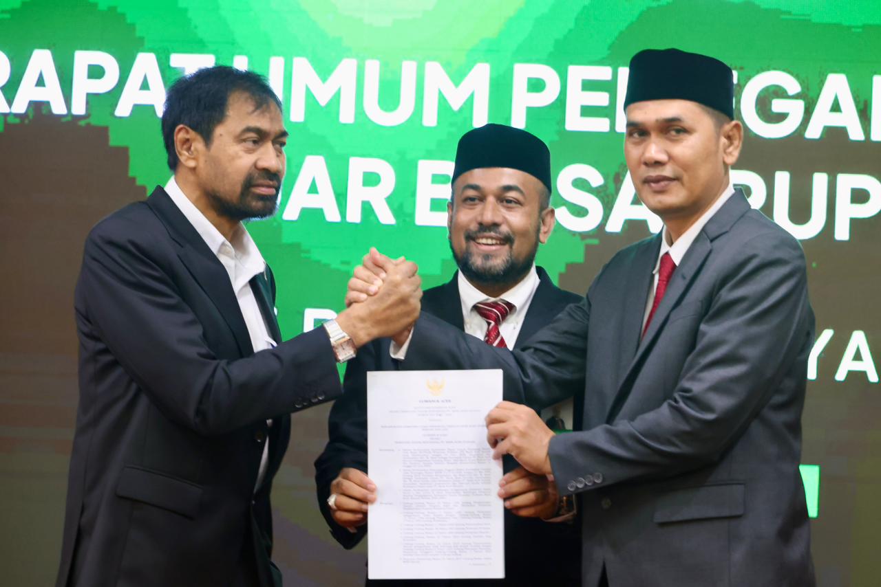 Sekda Aceh Muhammad Nasir Ditetapkan Jadi Komut Bank Aceh Syariah Periode 2026–2030.