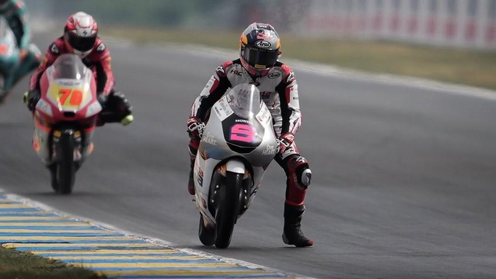 Veda Ega Pratama finis kelima di Moto3 Ceko