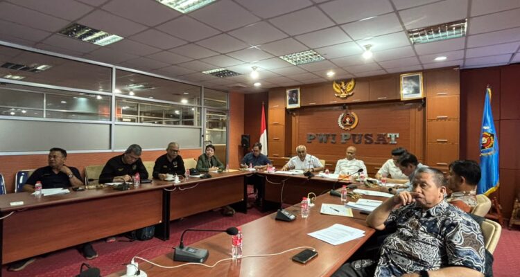 7d7d45ce-9b37-414f-b052-32c4ddc57c3f Persatuan Wartawan Indonesia (PWI) Pusat menetapkan kebijakan reaktivasi keanggotaan hingga 31 Desember 2026 sebagai bagian dari penataan administrasi organisasi sekaligus penguatan kualitas keanggotaan serta sebagai konsolidasi organisasi secara menyeluruh.