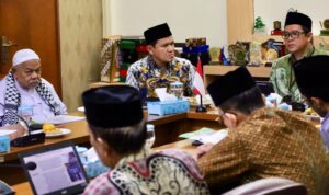 IMG-20260723-WA0035 Pemerintah Aceh bersama para ulama melakukan kunjungan ke kantor Badan Wakaf Indonesia (BWI) Pusat di Jakarta, Kamis (23/07/2026).